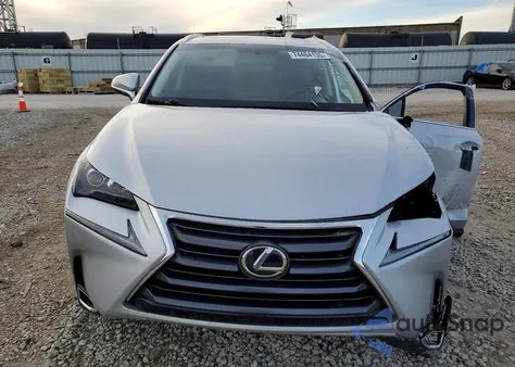 2016 Lexus Nx 200T Base z USA, uszkodzony, nr VIN JTJYARBZ3G2044425